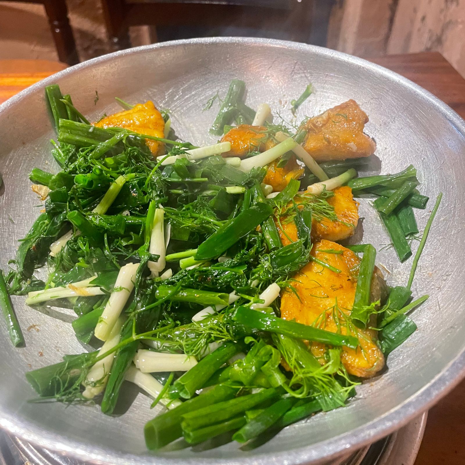 ฉ่าก๋า (Chả Cá) ปลาขมิ้นผัดผัก